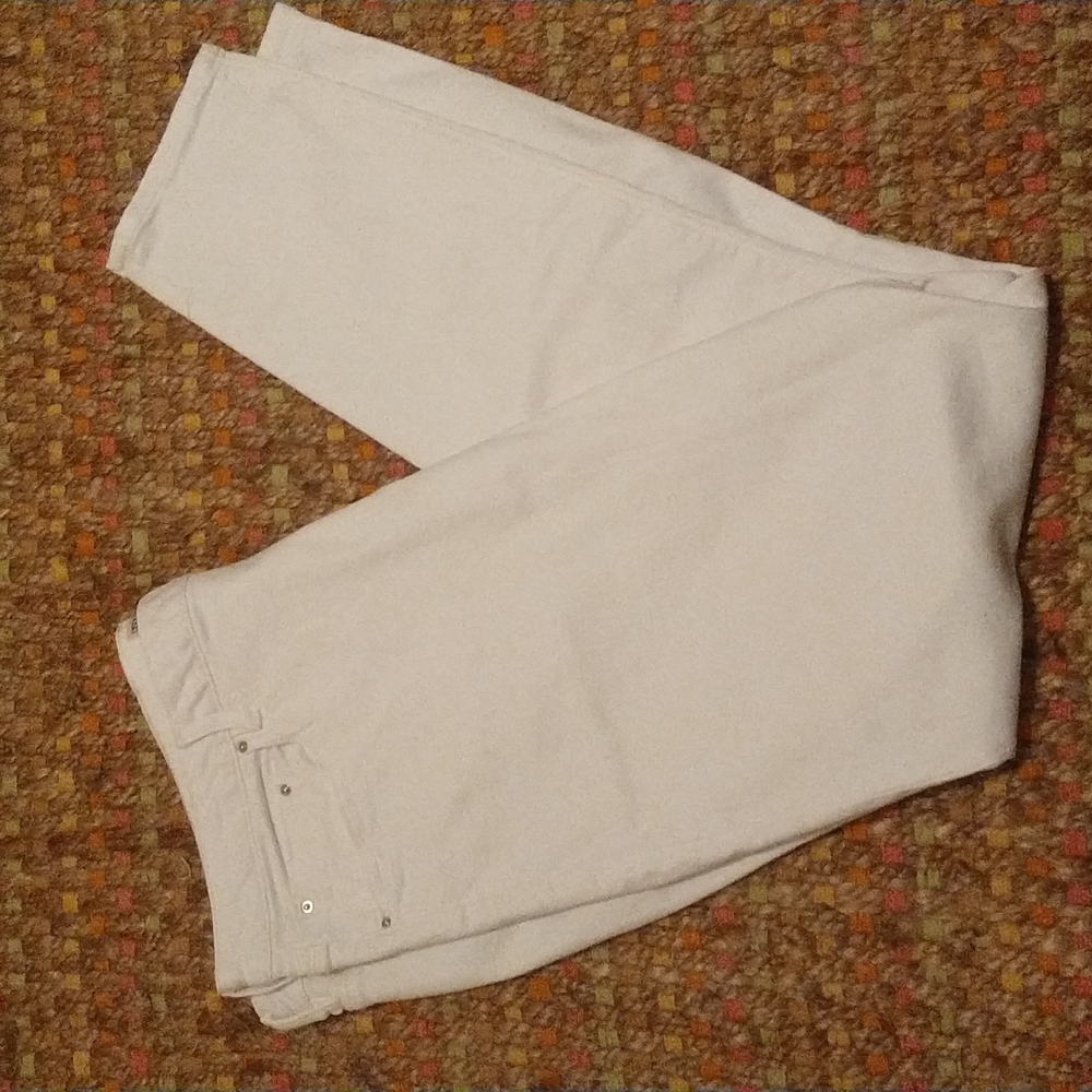 White Jeans